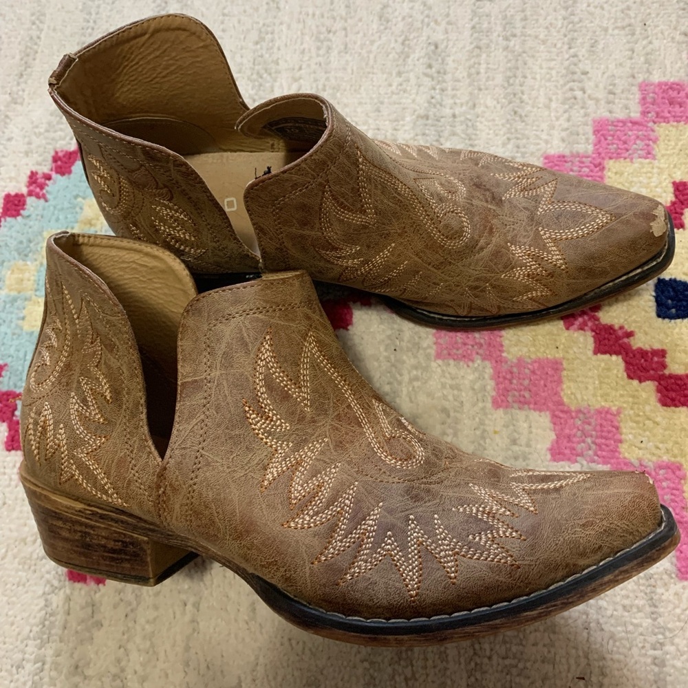 Roper Snip Toe Booties